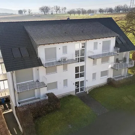 Weinfass - Auszeit Zu Zweit Mit Weitblick Ins Gruene Бад-Беллинген