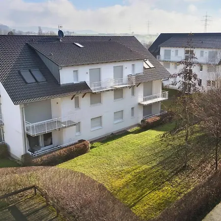 Weinfass - Auszeit Zu Zweit Mit Weitblick Ins Gruene Бад-Беллинген